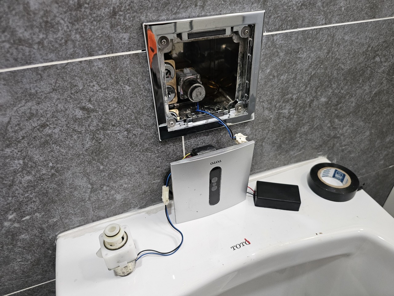 Bộ Nguồn Biến Áp Phổ Thông 3.7V – Linh Kiện LASTING Thay Thế Tương Thích Van Tiểu Âm Tường TOTO - Image 6